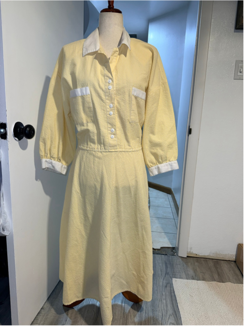 Vintage Women's Midi Dress Yellow White Seersucker Collared Size 14